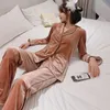 Sexy Pyjama Luxe Stijl Homewear Outdoor Casual Tweedelige Pak Herfst Kleden Pyjama Gouden Fluwelen Vrouwen s 231211