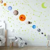 Adesivi murali 525 pezzi Confezione luminosa di nove pianeti Adesivo per bambini Camera da letto Soggiorno Glow In The Dark Decorazioni per la casa fai da te per feste 231211