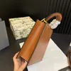 2024 borse di moda borse per crutody per donna designer borse a tracolla a tracolla in pelle scultura per sculture in pelle borse a mano mini a mano