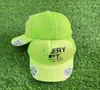 Projektant mody fluorescencyjne zielone czapki kulkowe swobodny litera zakrzywiona brzeg baseballowa litery mody Graffiti Hat5172120