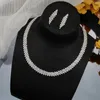 Ensemble de boucles d'oreilles et collier pour femmes, accessoires de robe de luxe brillants, cristal doux, chaîne de clavicule, bijoux de mariée