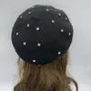Зимние уникальные дизайнерские береты для женщин, роскошный букет со стразами, шапка-тюрбан с преувеличенной шляпой художника, женская регулируемая шерстяная шапка