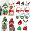 Köpek Giyim Ayarlanabilir Santa Hats Pet Noel Dressup FiveColored Balls Dekor Sevimli Kedi ve Tükürük Havlu Bib Giydirme Malzemeleri Menziller