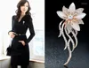 Brooches OneckOha Fashionable Opal Stone Flower Brooch Pin Women Garment Accessories Jewelry Rhinestone