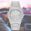 Moda Hombres Mujeres Reloj Diamante Iced Out Relojes de diseño 18K Oro Acero inoxidable Movimiento de cuarzo Hombre Mujer Regalo Bling Wristwat240l