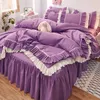 Zestawy pościeli Różowe koronkowe zestawy luksusowych spódnicy łóżka łóżka Koreańska kołdra dziewczęta Księżniczka Poduszki 231211