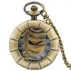 Montres de poche Numéros romains Afficher le collier analogique quartz montre la montre de style antique à moitié pendentif