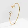 Bangle Uilz 2023 Koreansk utsökt Simple Leaf Open -armband för kvinnor Elegant Fashion Farterfly Sweet Party Jewelry