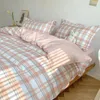 Conjuntos de cama Nordic Duvet Cover Set com Quilt Bedsheet Fronha Luxo Quarto Moda Manta Cama Linho Folha Plana 231211