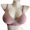 Bras Muscle uni type d'expansion externe de la poitrine sous-vêtements sans couture sensation nue pour femme épaissie petit rassemblement soutien-gorge spécial 231208