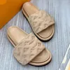 Designer Women Slippers Summer Black Beach Flat Sandals Couple Pool Pillow Casual Leather Mule Pads Easy to Wear Style Slippers Sunset Padded Front Strap Sandals