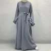 Abbigliamento etnico Dubai Flowy Abaya Manica grande con volant Islamico Musulmano Donna Abito lungo con cerniera Polsino svasato Modesto panno di raso di velluto morbido lucido 231208