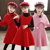 Set di abbigliamento Abiti per bambini Per ragazze Moda Abito da principessa Cappotto Berretto 2 pezzi Bambini Autunno Inverno Compleanno Lana Coreano Costume carino S40