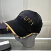 Luxurys Baseball Cap Designer冬の屋外日焼け止め帽子クラシックスタイルの男性と女性カップ