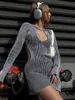 Sıradan Elbiseler 2023 Sonbahar Moda Stili Süper Baharatlı İnce Görünen Açık Geri Zarif Dikey Desen Kesilmiş Örme Elbise Kadınlar