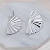 Boucles d'oreilles pendantes rétro secteur fleur goutte pour femmes couleur argent doré métal demi-rond géométrie fête déclaration bijoux 2024 mode