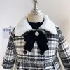 Cardigan Winter Girls Coats ciepłe sztuczne futra Kurtki dla dzieci Moda maluch dziewczyna kratą długi płaszcz Koreańskie jesienne ubranie dla nastolatków kurtka 231211