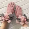 Vijf Vingers Handschoenen Hoge Letter Camellia Kasjmier Warme Kwaliteit Winter Voor Klassiek Merk Touch Sn Vrouwelijke Dikke Wanten Drop Delivery Fa Dhtuv