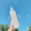 Bottiglie d'acqua Bottiglia di plastica di grande capacità da 500 ml per bere a prova di perdite con segni di tempo Regali di Natale per ragazze V4Y4