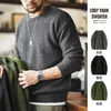 Herrtröjor Maden 2023 Autumn Winter Retro Loop Garn Tröja Grundläggande stycke Rund hals Jumper Black Warm Knit Pullover