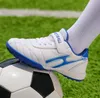 Nuovi bambini Ragazzi Ragazze Chiusura con gancio ad anello Scarpe da calcio per allenamento all'aperto Scarpe da corsa per studenti Sneaker leggere antiscivolo