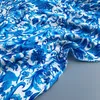 Tyg och sömnad tryckt blått vitt porslinsmönster Imitation Silk Satin Polyester Soft Fashion Ladies Shirt Scarf Diy Tyg 231211