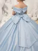 2024 Bleu Ciel Épaule Longue Robe De Fille De Fleur Élégant Arc Princesse Satin Robe De Bal Pour Enfants Fête D'anniversaire Première Communion Robes