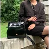 Skolväskor Korea Autumn/Winter Kvinnors ryggsäck Retro Ins Oil Wax Leather Shooth Bag Travel Bagpack Black Commuter Rucks Sac