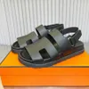 En kaliteli klasik deri düz sandaletler erkekler için slaytlı Sıradan Sıkıntı arka kayış lüks tasarımcı sandaletler fabrika ayakkabı kahverengi siyah kutu 35-46