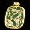 Collana e ciondolo con tavoletta di drago placcato in oro giallo con giada verde smeraldo intera297p