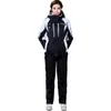 Andra sportartiklar Skiddräkt Kvinnor Winter Thicken Wear Waterproof Sportwear Snowboard Set Strap Pants Snow Jacket och Pant 231211
