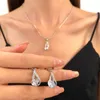 Halsbandörhängen Set Luxury Zircon Water Drop and Pendant for Women Fashion Wedding Party Jewelry Accessories