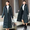 Women's Trench Coats Women 2023 Winter Long Plaid Parkas Loose Thicken Warm Hooded Casual Zip Up Windproof Black White Down Jackets