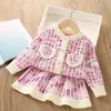 Zestawy odzieży Sweet Girls Knit Sweter Zestaw wełniany ciepły tweed płaszcz i spódnica 2pcs Długie rękawie Dzieci Butique Wear 2-6Y