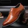 Chaussures habillées Mode Noir Marron Hommes Business PU Cuir Oxford Social Luxe Garçons Bal Casual Chaussures Bout Pointu 231208