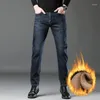 Jeans pour hommes Cumukkiyp Tendance Hiver 2023 Lâche Polaire Jambe droite Pantalon en denim extensible Plus Pantalon en velours