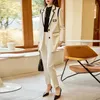 Pantalon de deux pièces pour femmes Arrivée Mode Blanc Blazer Femmes Costumes d'affaires Pantalon de travail et veste Ensembles Pantalons Dames Bureau Uniforme Style