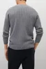 Herensweaters Zachte herensweater van merinowol met thermische steek en ronde hals 231211