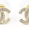 Design Mrand Earring Litera Długie style kolczyki Kolczyki Wysokiej jakości kryształowy kryształ geometryczny brzoskwiniowy kolczyka moda Womens242f