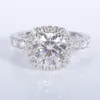 GRA -certifierade Wuzhou -tillverkare ring 585 Vittguld redoors smycken ring halo lysande moissanit diamantring