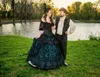 Vintage viktoriansk maskerad prom klänningar rufsar tiered kricka och svart viktoriansk gotisk kvällsklänning med Bustle Corset Top