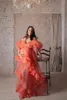 Sukienki swobodne 2023 Seksowne tiulowe szaty z ramion głęboko ukochane marszone kobiety Pography Prapher Sossing