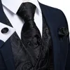 Gilets pour hommes Hommes Black Paisley Vest Cravate Bowtie Pocket Square Boutons de manchette Robe Set Classic 5 PCS Business Gilet pour homme 231212