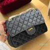 Luxury Women Crossbody Bag quiltad handväska Designer Handväska axelväska Hårdvara kedja Pocket mini mynt plånbokskortklipp nyckelficka storlek 25 cm