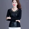 Blouses pour femmes 1pcs Tops 2024 Printemps PU Cuir Mesh Broderie Épissage Creux Élastique Primer Dames Skinny Rétro Chemises Noires