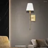 Lampa ścienna 2pcs Nordic LED proste białe światło nocne do salonu sypialnia wnętrza oświetlenia