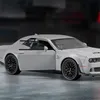 Автомобили Diecast Model 1 32 Dodge Challenger SRT сплав Musse Car Diecasts Металлический спортивный симулятор Sound Light Collection Kids Toys Gift 231