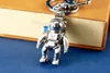 2024 Keychain Letters v Ljia Manual Robot Robot keychain keychain buckle buckle مشهور المصمم الفاخر Bijoux cjewelers