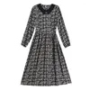 Robes décontractées Q-W NS Mesdames Japonais Streetwearrsvppap Officials Store 2023 Automne Satin Imprimé Couture Réduisant l'âge Rétro Taille-Con