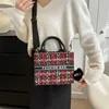 Torby wieczorowe luksusowe projektanci jesień i zima nowa torba moda moda dojeżdżająca do pracy mała kwadratowa torba ręka torba na ramię crossbody niszowa niszowa design t231212